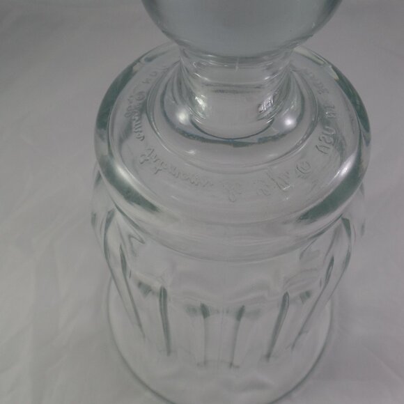 Home Interiors 11” Hurricane Footed Vase - vintage - Picture 3 of 3